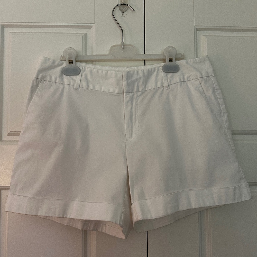 White Shorts - Maison Jules Maddie Everyday  Size 6